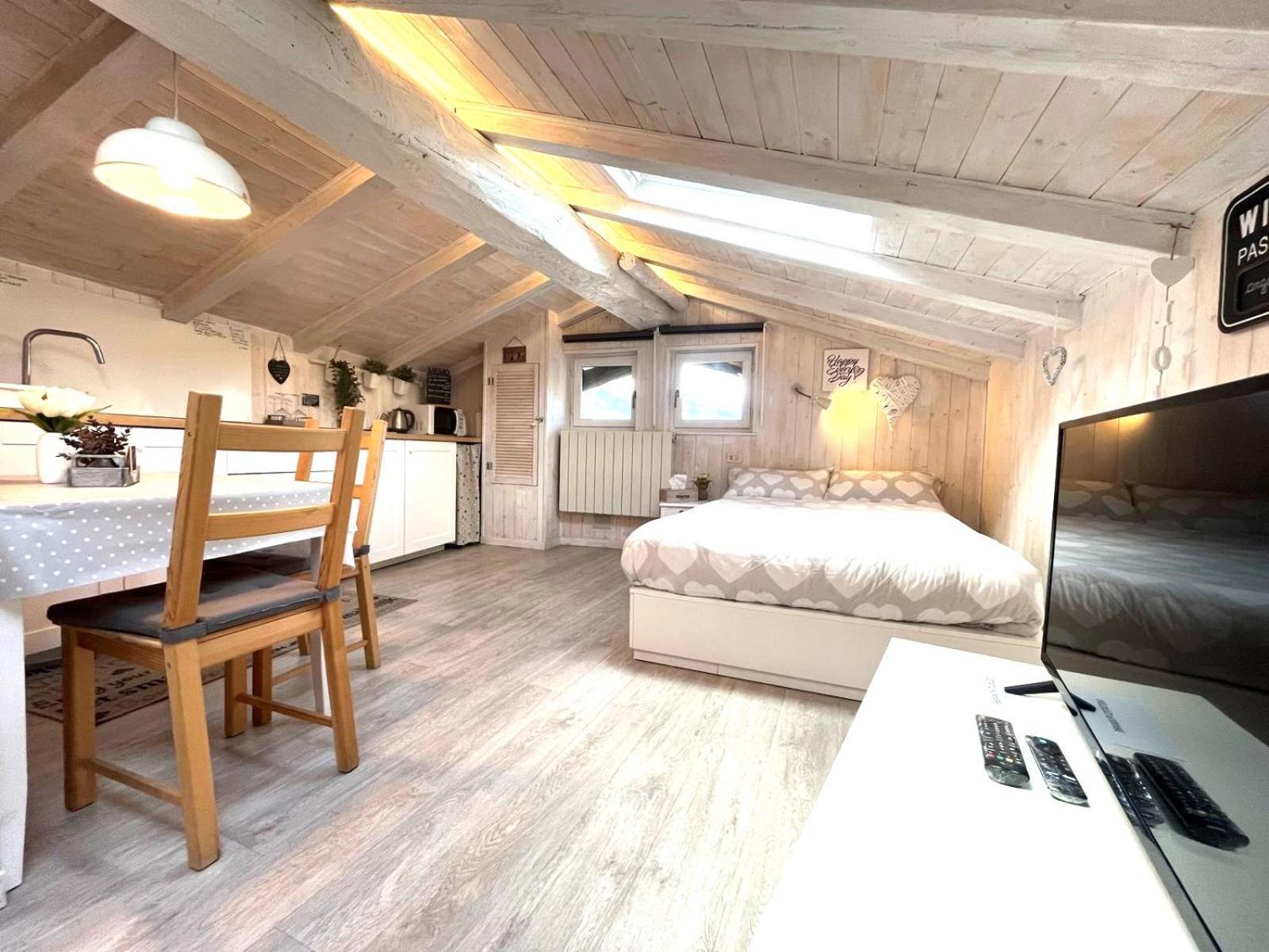 Il Piccolo Loft Nel Cuore Antico Di Aosta - You & Me Case Vacanza Экстерьер фото