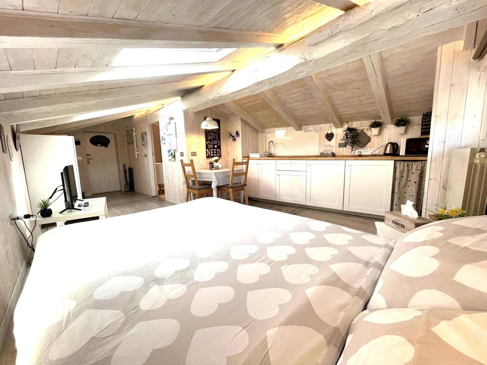 Il Piccolo Loft Nel Cuore Antico Di Aosta - You & Me Case Vacanza Экстерьер фото